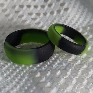 ashmariel946 Green Tea &Black Silicone Wedding Set